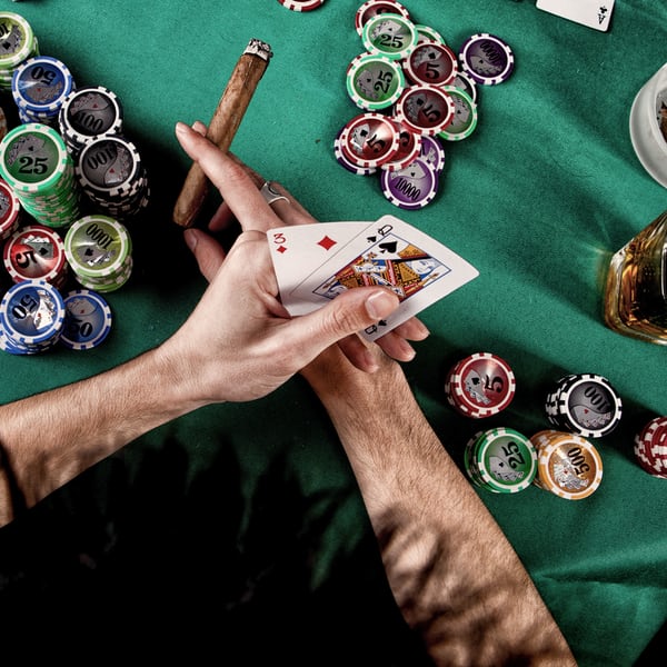 tavolo da gioco.jpg